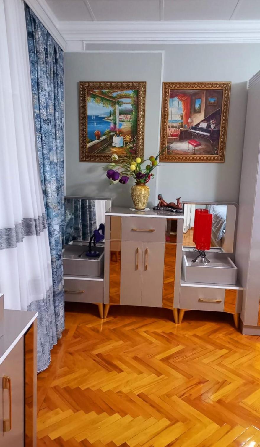 Central Apartment "Ameliya" Bakoe Buitenkant foto